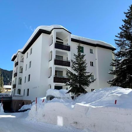 Ferienwohnung Gian, Zentral Mit Garagenstellplatz Davos Exteriör bild