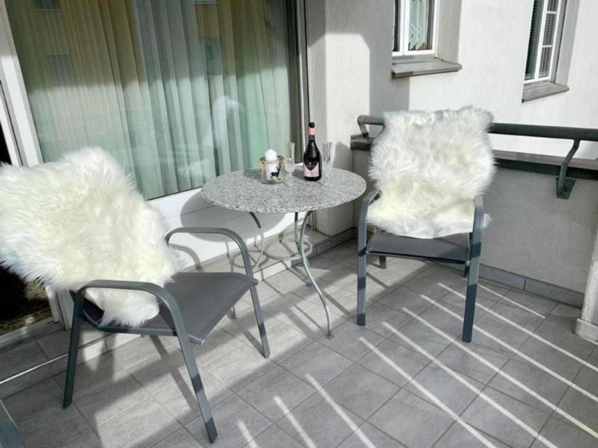 Ferienwohnung Gian, Zentral Mit Garagenstellplatz Davos Exteriör bild